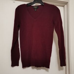 Charter Club V-Neck Cashmere   Sweather.